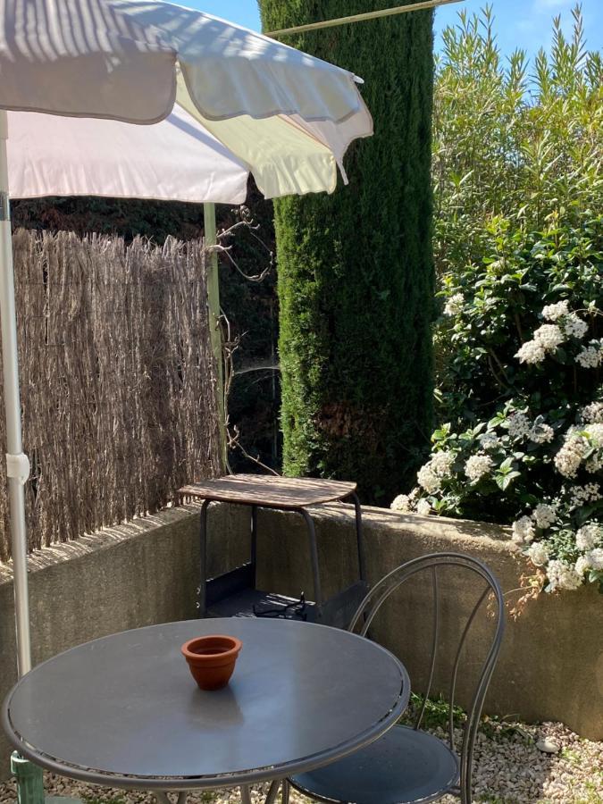 Un Gite En Provence - Les Jardins De Fontanille Saint-Rémy-de-Provence Kültér fotó
